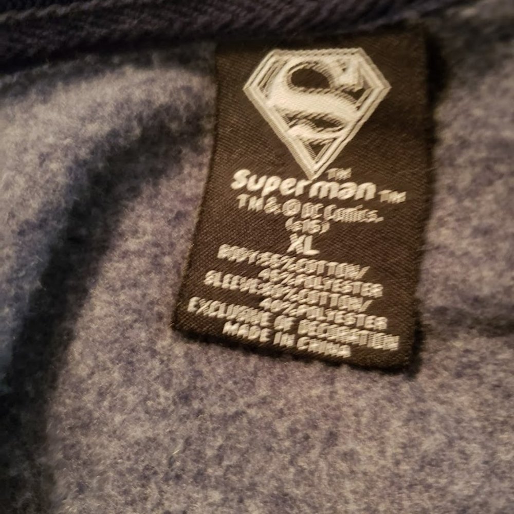 Superman jacket XL  lightweight varsity  XL long sleeve DC comics - Picture 2 of 2